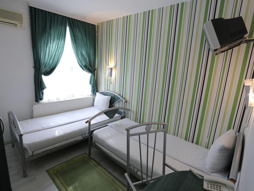 Hotel Zeneva Kragujevac Bilik gambar