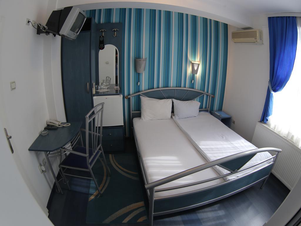 Hotel Zeneva Kragujevac Bilik gambar