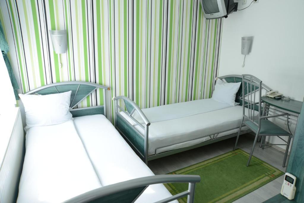 Hotel Zeneva Kragujevac Bilik gambar