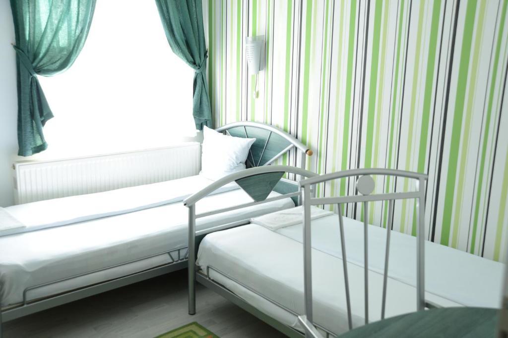 Hotel Zeneva Kragujevac Bilik gambar